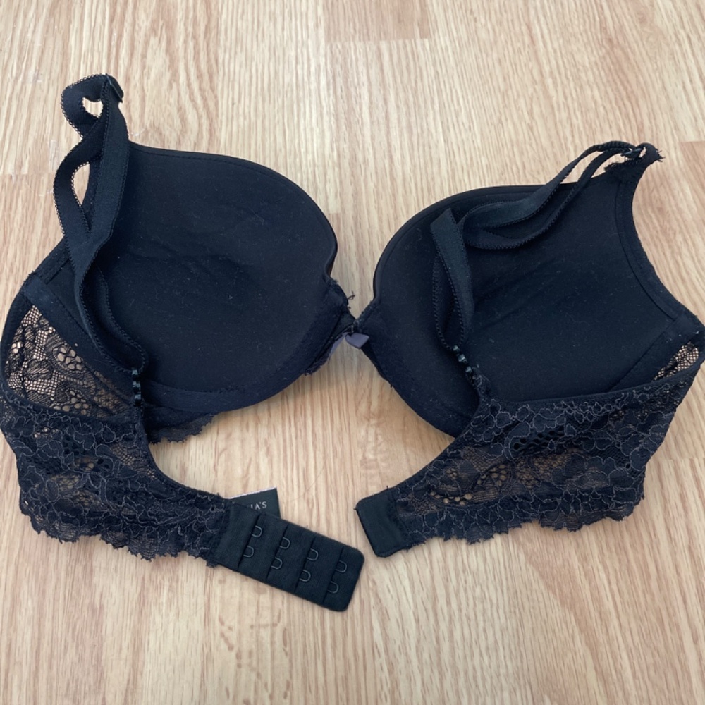 Victoria’s Secret Black Floral Lace Dream Angel Push Up Bra Size 32C - Picture 6 of 6